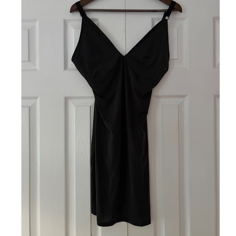Cheap Monday Nelia Tank Slip Black V-Neck Adjustable Straps Size Large 0185050